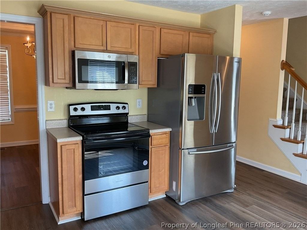 8225 Hurrican Ln - Photo 6 of 11