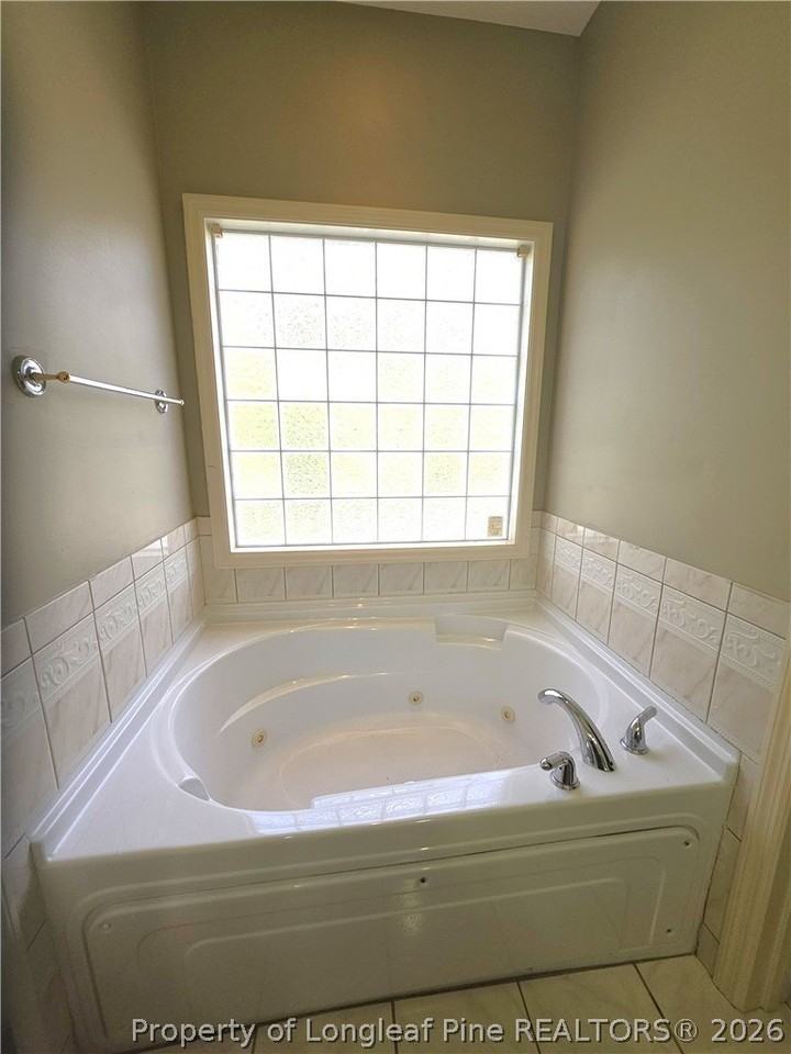 5924 Mcdonald Rd - Photo 7 of 14