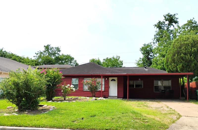 5954 Doolittle Blvd