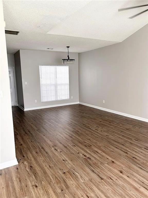 6701 Teresa Ln - Photo 5 of 12