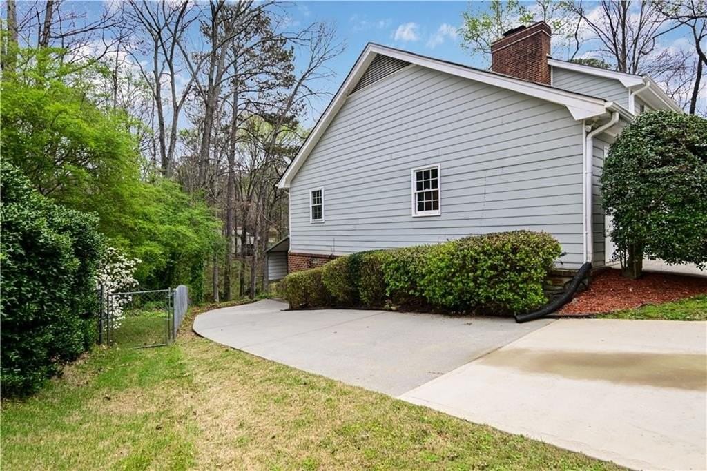 4711 Nutmeg Way Sw - Photo 4 of 47