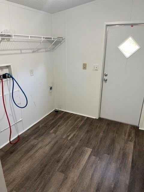 6185 Leigh Ln - Photo 7 of 11