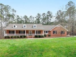 featured image of 305 Riverbend Dr