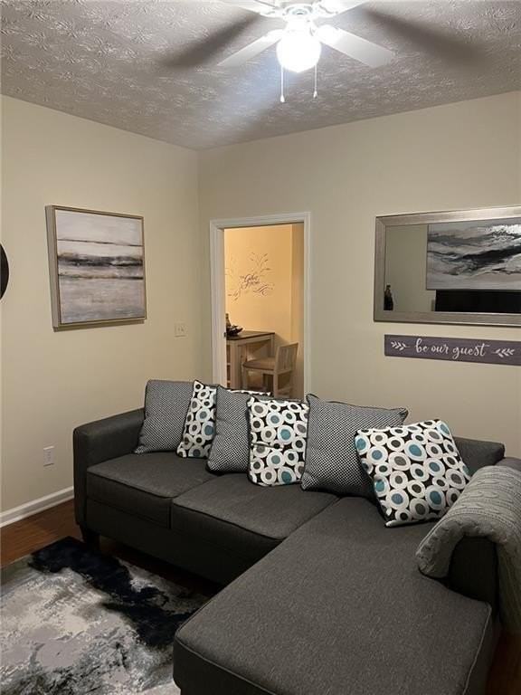 4030 Hill Station Ct - Photo 5 of 15