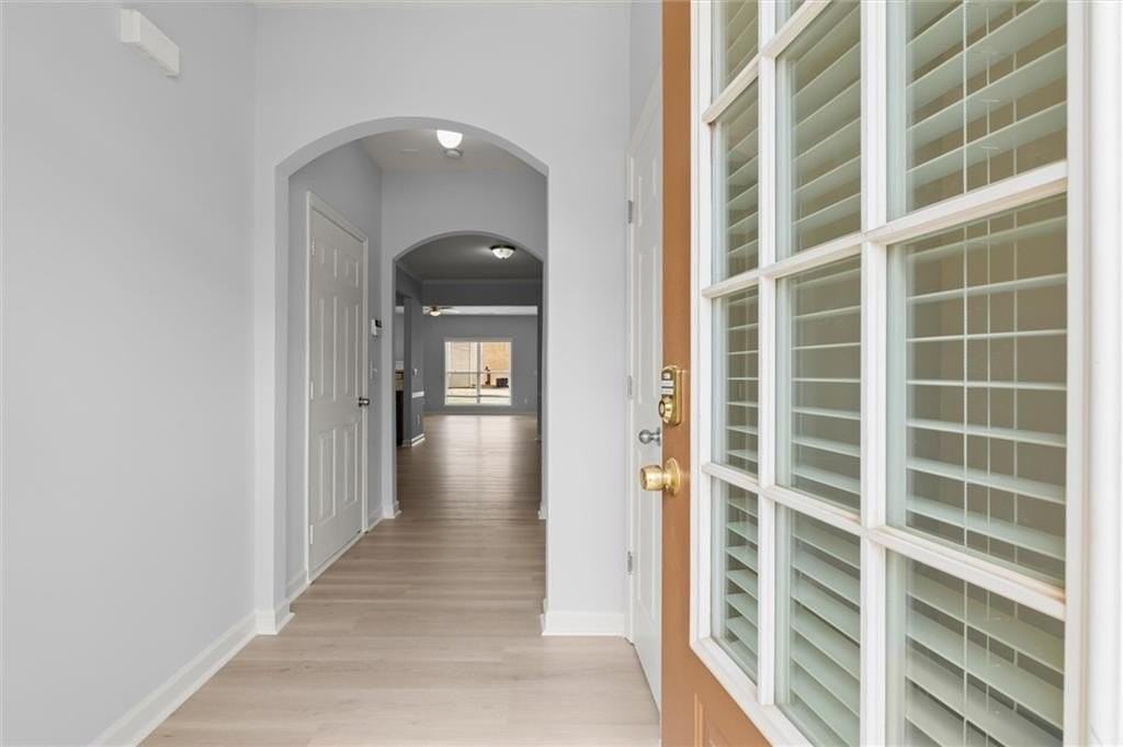 1947 Lakeshore Overlook Cir Nw - Photo 6 of 44