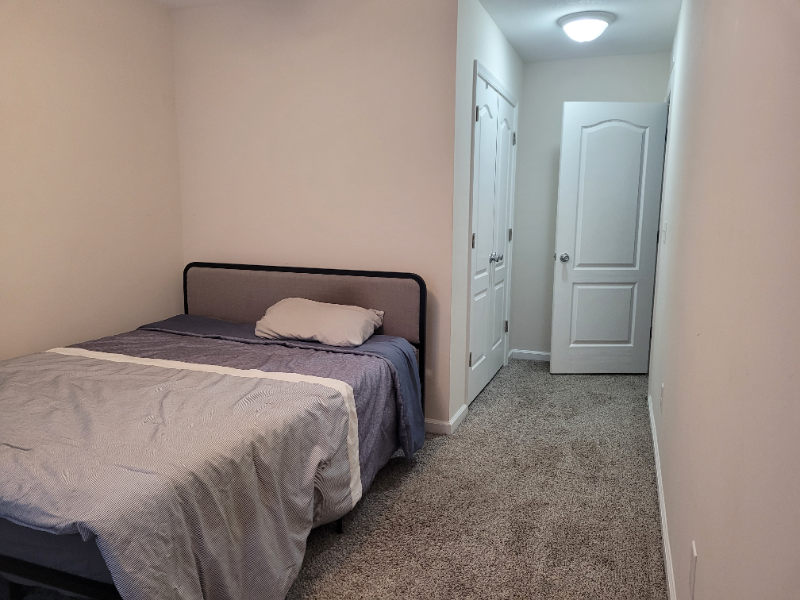 327 Webster St - Photo 3 of 21