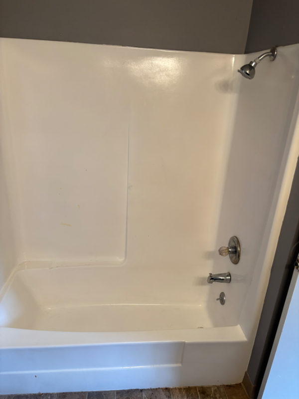 1660 E Summit St - Photo 6 of 9