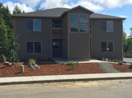 featured image of 1441 Se Honeysuckle Loop #A