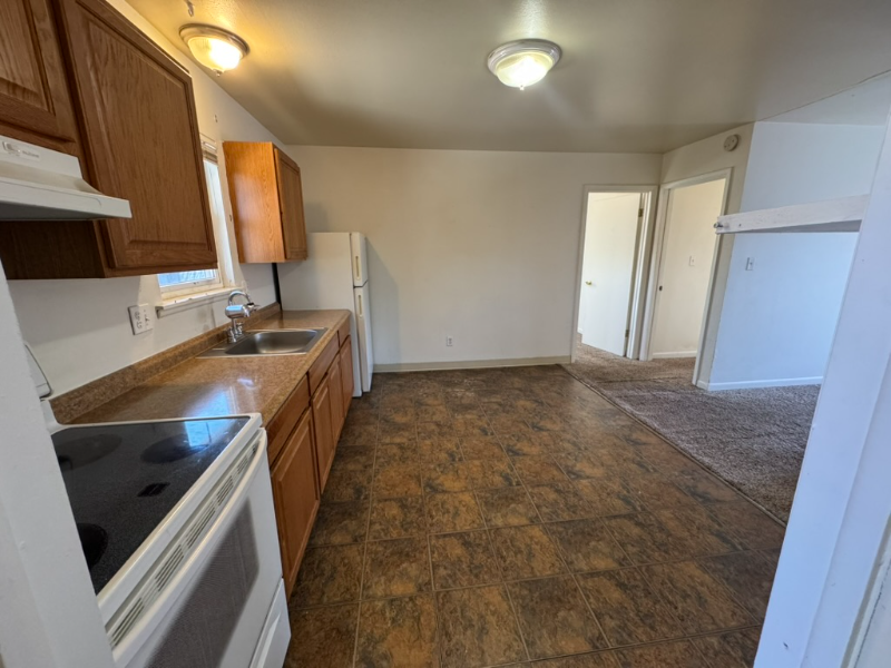 4041 Goodell Ln #8 - Photo 4 of 12
