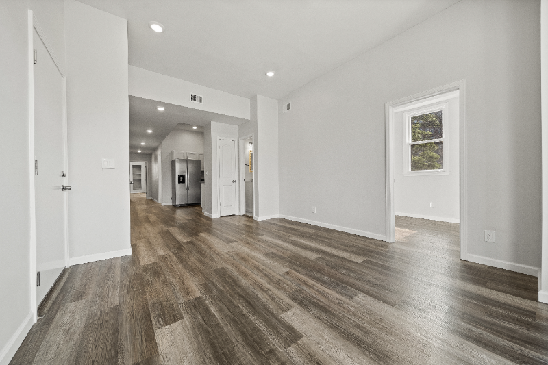 890 Clinton Springs Ave #1 - Photo 3 of 18