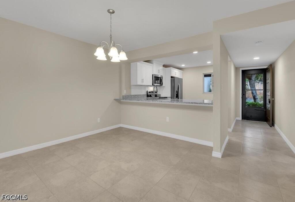 16560 Partridge Place Rd Apt 101 - Photo 4 of 27