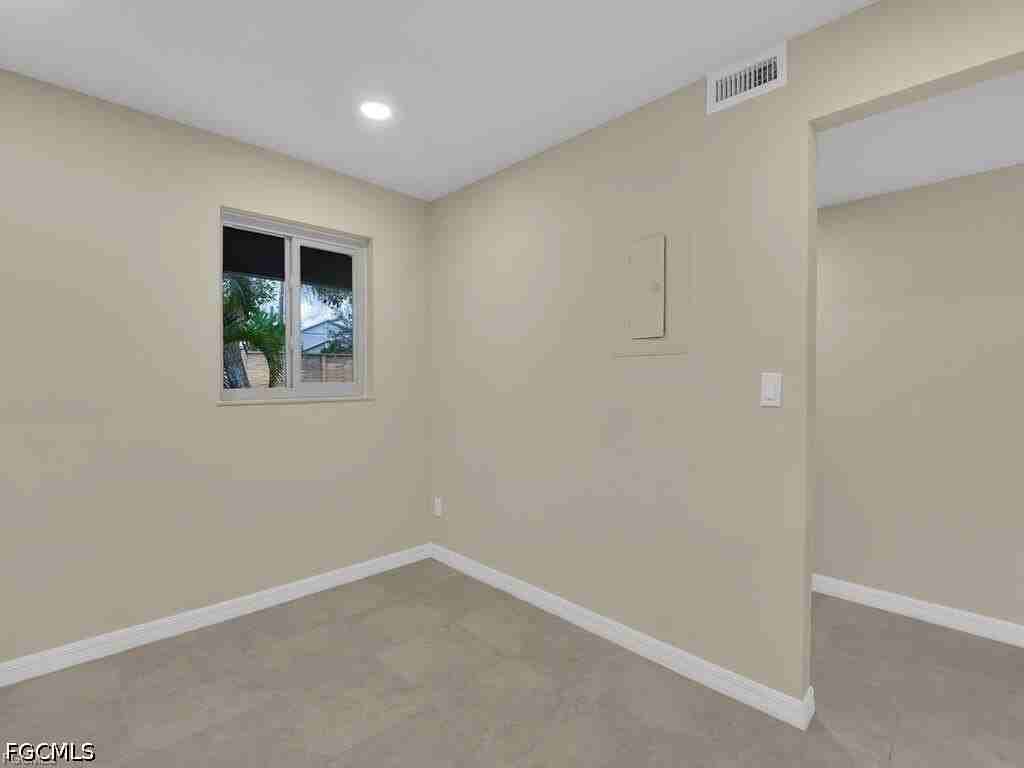 16560 Partridge Place Rd Apt 101 - Photo 7 of 27