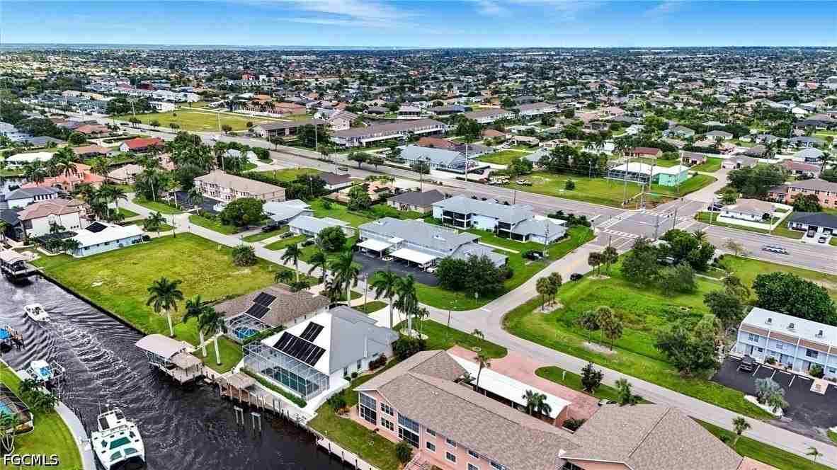1203 Sw 48th Ter Apt 202 - Photo 3 of 43