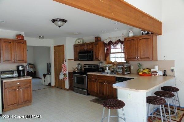 1 Norman Dr - Photo 3 of 11