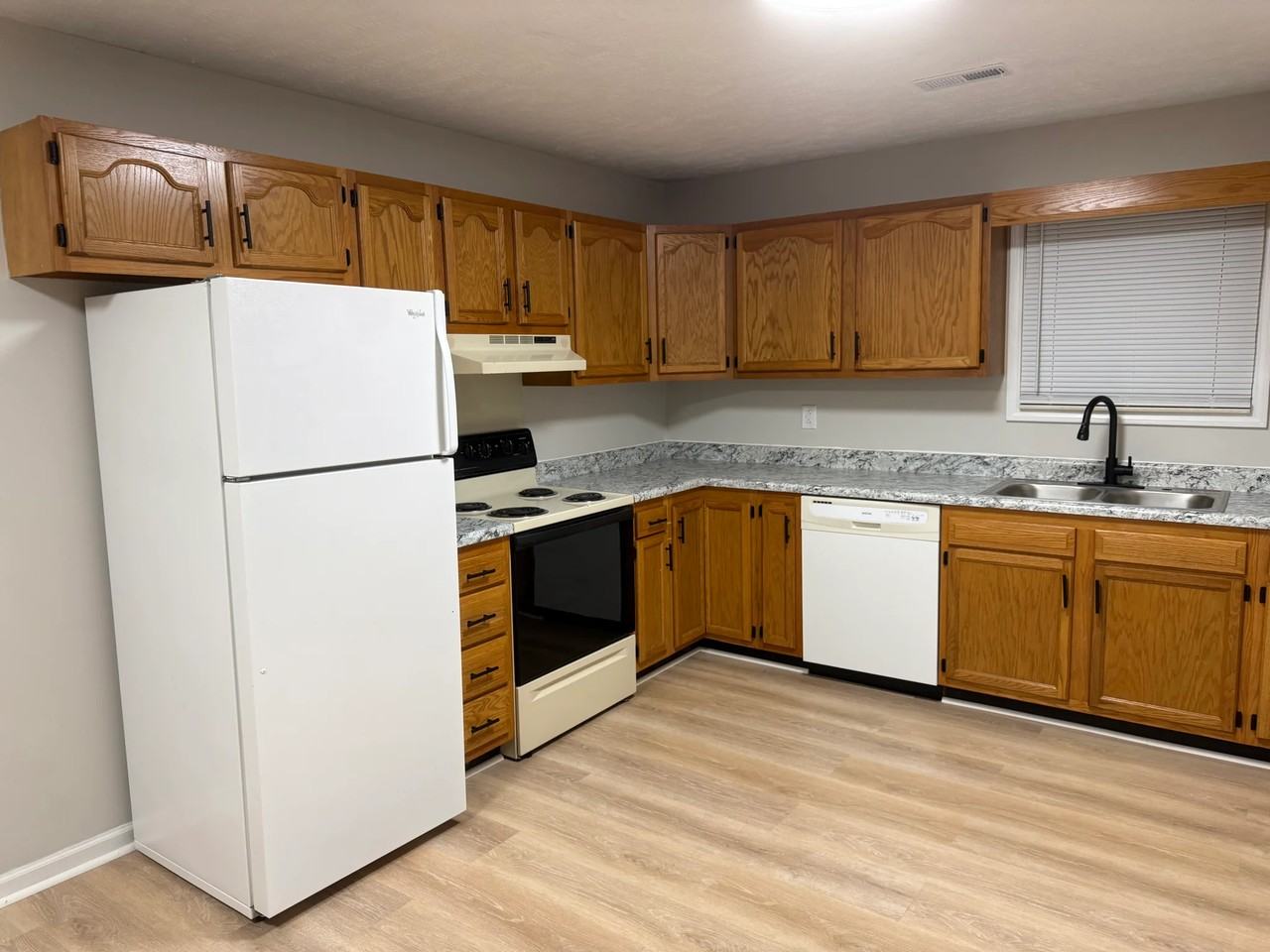 135 Anzie Way #D3 - Photo 2 of 14