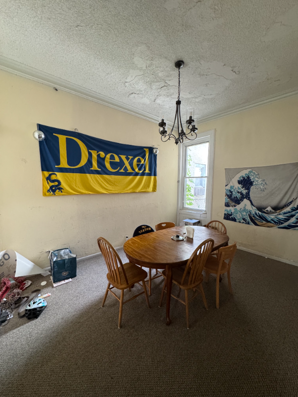 3203 Powelton Ave - Photo 4 of 12