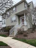 featured image of 27 Briar Ln