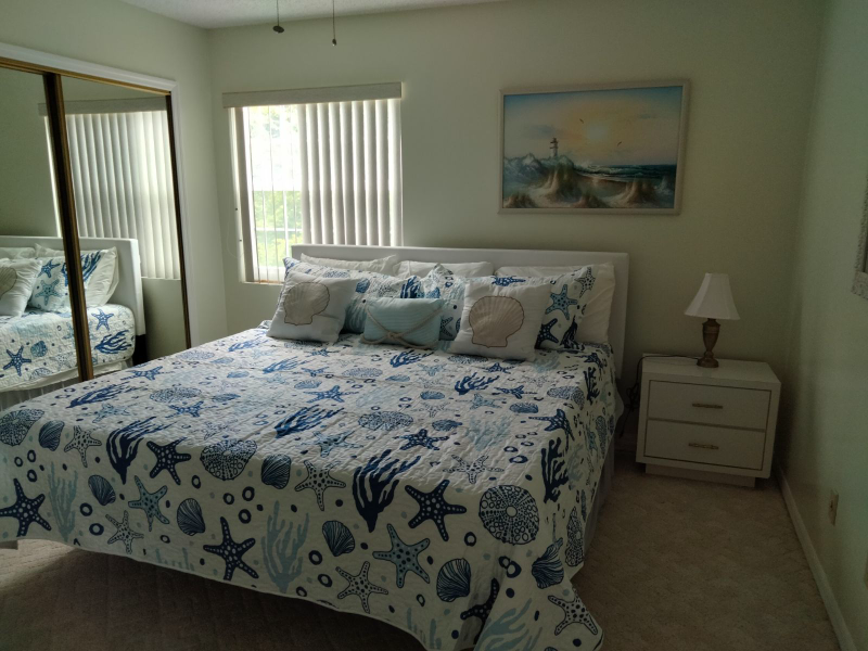 4224 Sun Village Ct #16C - Photo 4 of 20