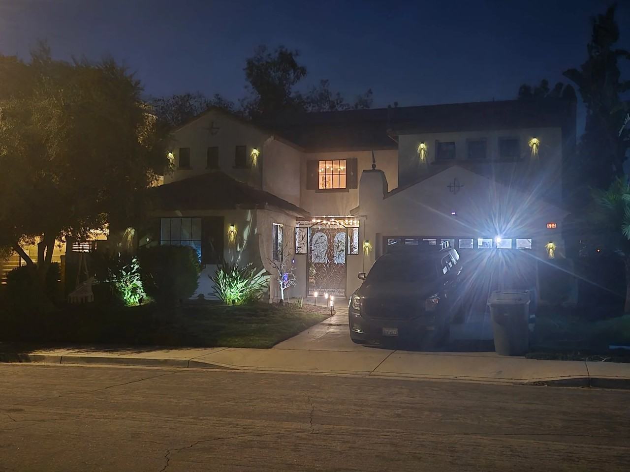 27284 Arla St - Photo 2 of 15