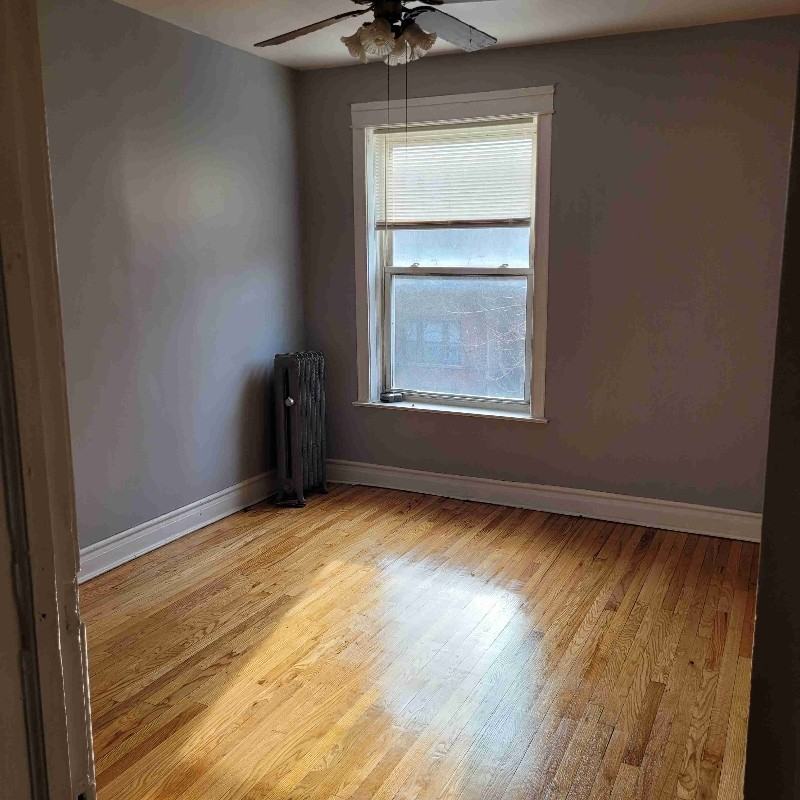4541 S Calumet Ave #1A - Photo 4 of 11