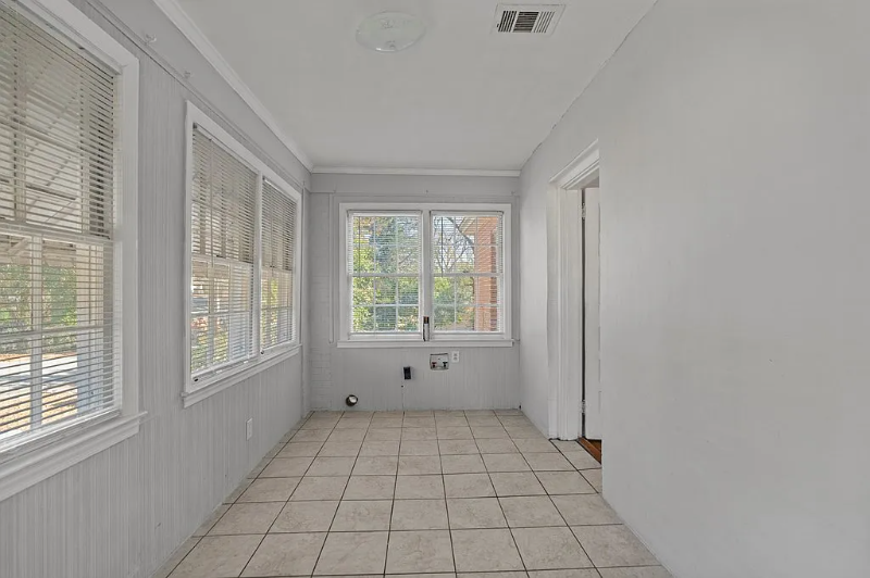 3822 Howard Ave #A - Photo 7 of 9