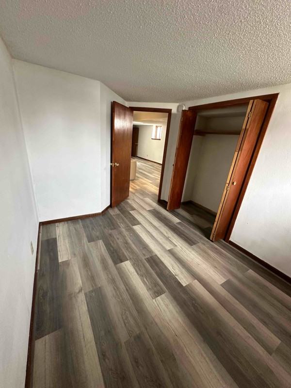 2206 1/2 6th St #2 - Photo 6 of 10