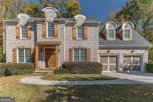 featured image of 1106 Devine Cir Ne