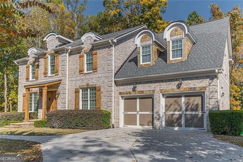 1106 Devine Cir Ne - Photo 4 of 50