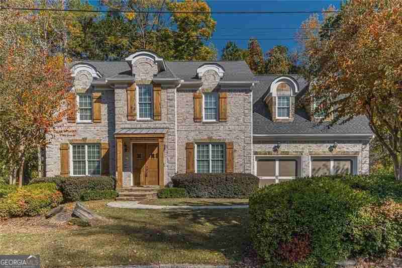 1106 Devine Cir Ne - Photo 6 of 50