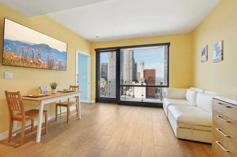 400 S Broadway #3406 - Photo 5 of 20