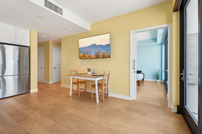 400 S Broadway #3406 - Photo 7 of 20