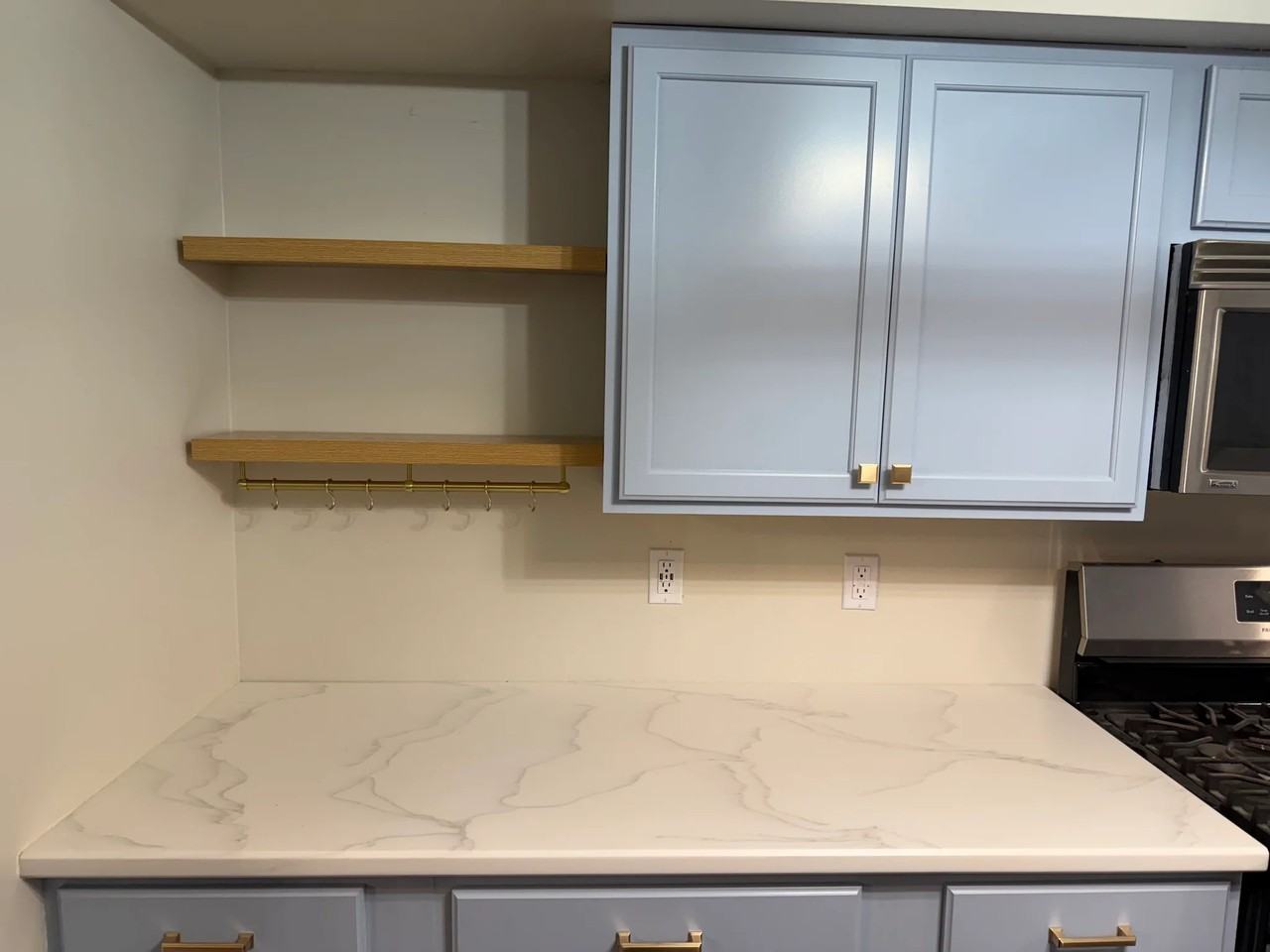 10 Lincoln St - Photo 7 of 12