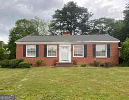 featured image of 44 W Howell St