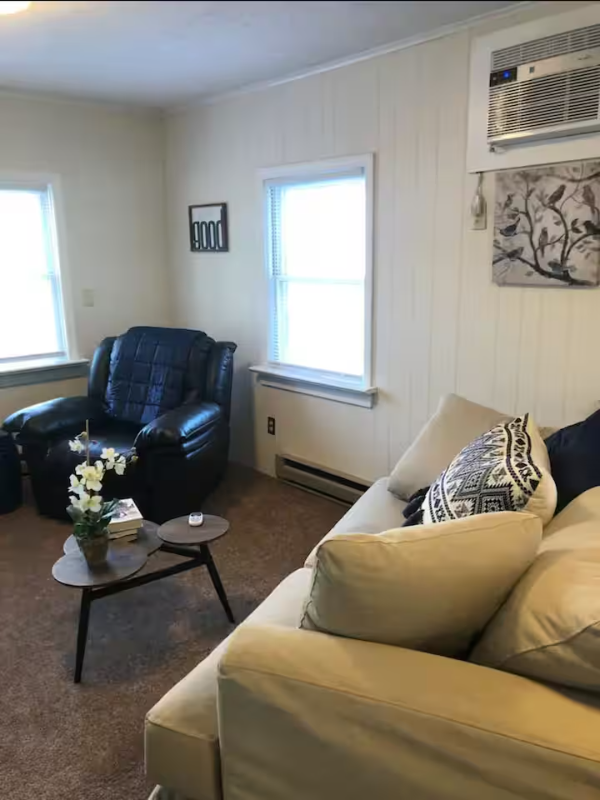 310 E 2nd St - Photo 6 of 13