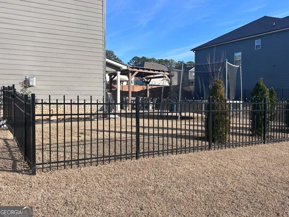 706 Lanarck Way - Photo 5 of 9