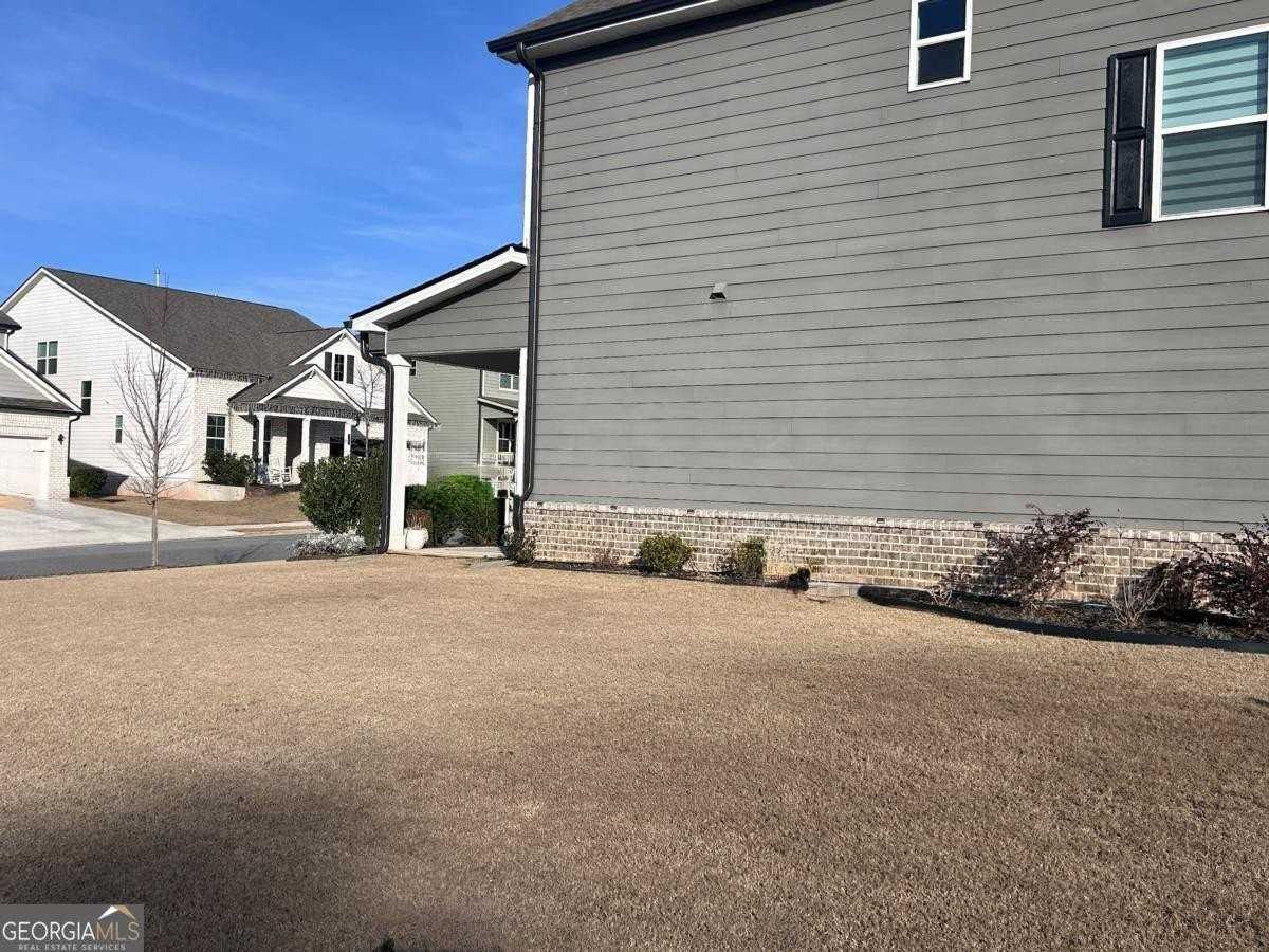 706 Lanarck Way - Photo 6 of 9