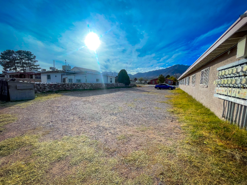 4426 Moonlight Ave #1 - Photo 7 of 12