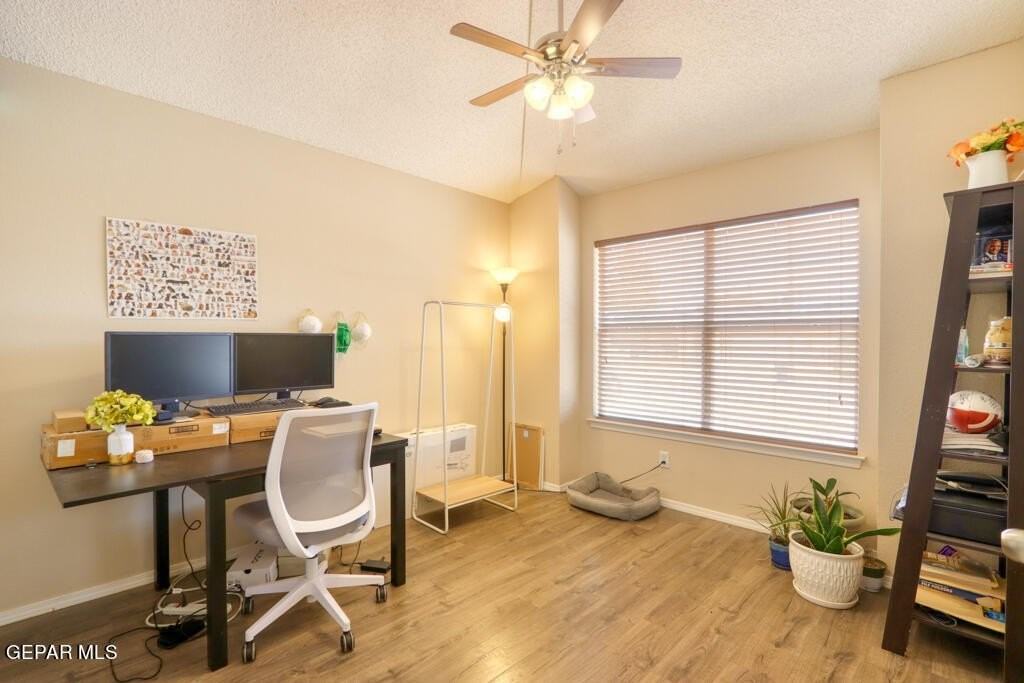 14241 Smokey Point Dr - Photo 6 of 41