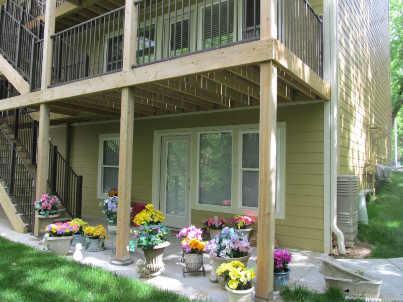 1961 Parkwild Dr #132 - Photo 4 of 18