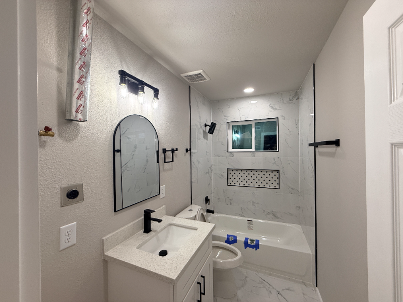 5238 Pease St #1 - Photo 5 of 15