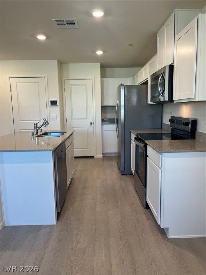 1578 Dom River Dr - Photo 4 of 29