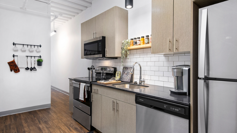 3925 N Sheridan Rd #507 - Photo 4 of 15