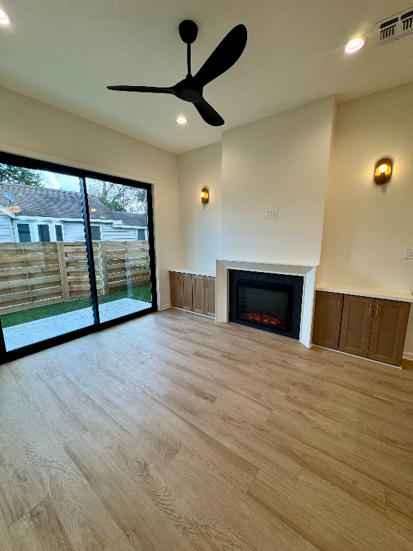 3010 N Main St #1 - Photo 6 of 20