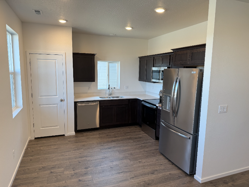 5340 E Norma Ave - Photo 3 of 10