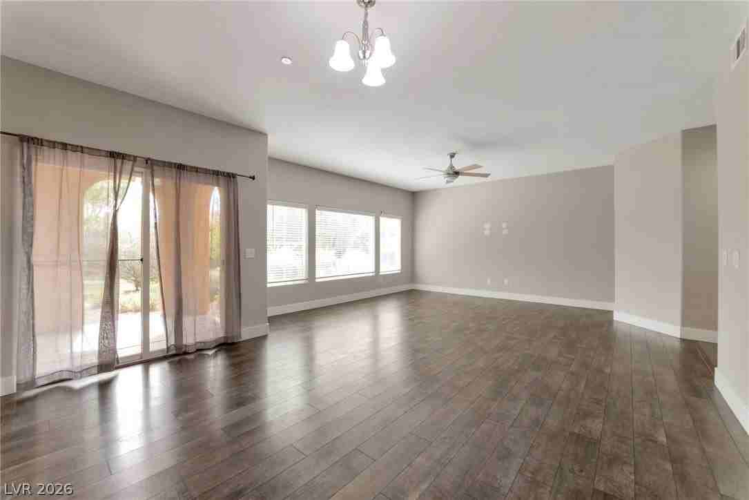 11885 Tevare Ln #1092 - Photo 5 of 13