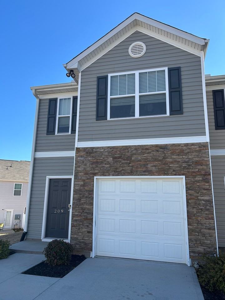 209 Belmar Rd #1 - Photo 2 of 17