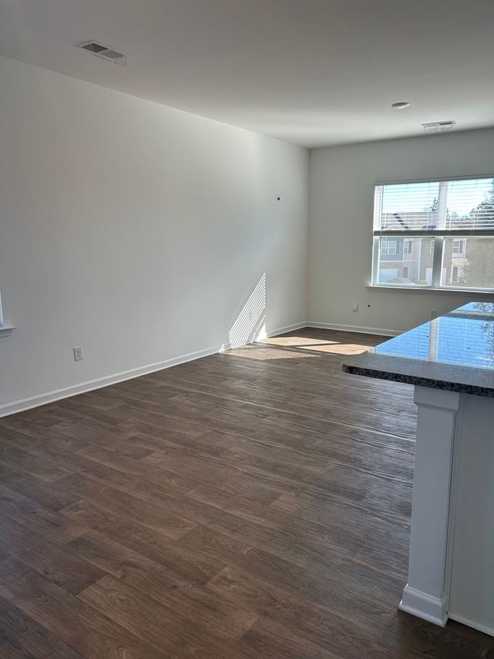 209 Belmar Rd #1 - Photo 5 of 17