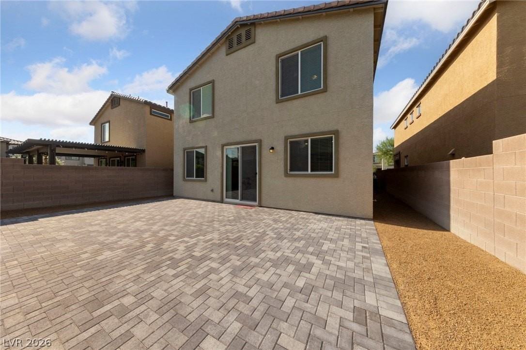 4508 Moon Hill Rock Ave - Photo 5 of 38