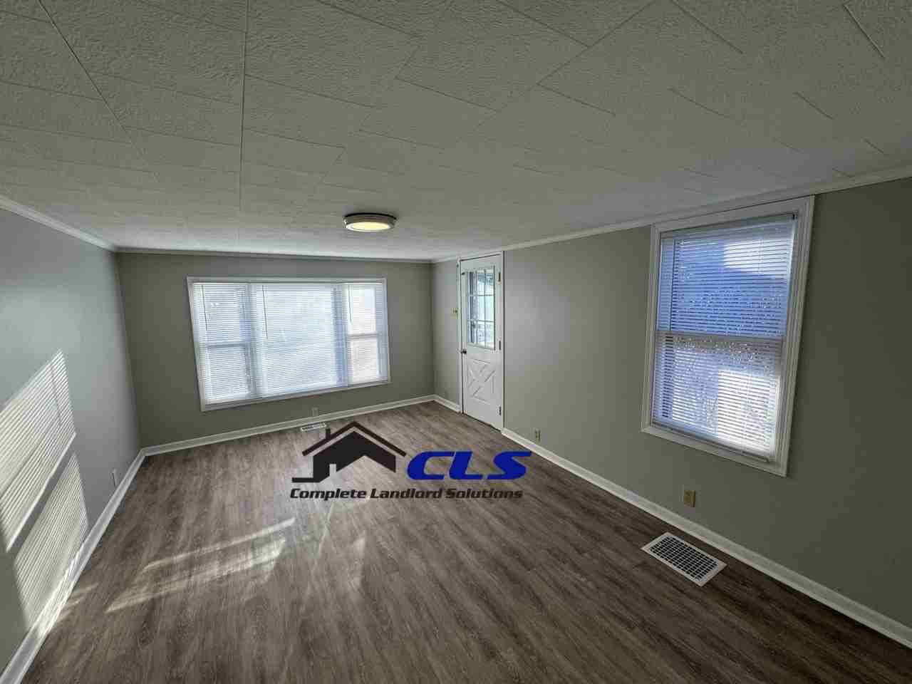 3100 N 14th St #1 - Photo 2 of 16