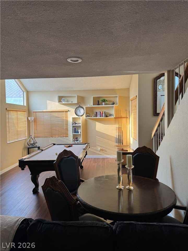 163 Coventry Dr - Photo 4 of 15